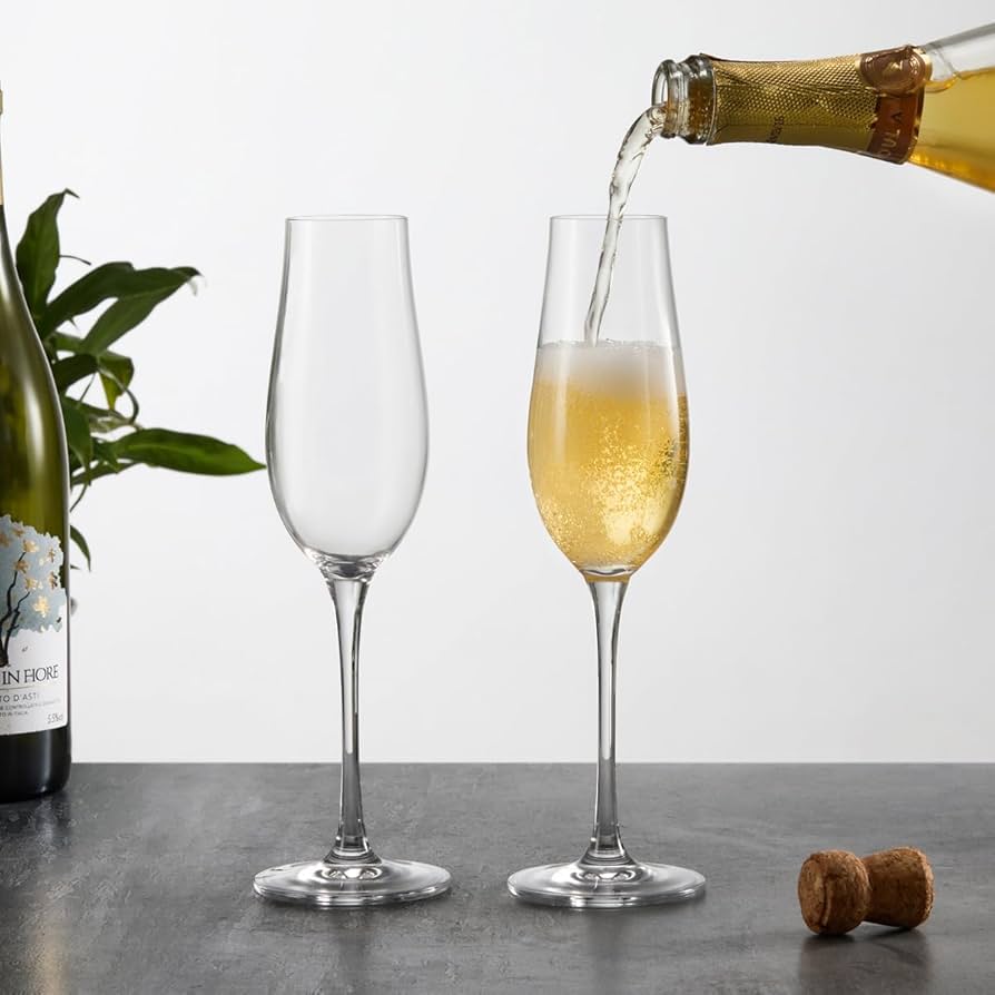 Glasses of champagne