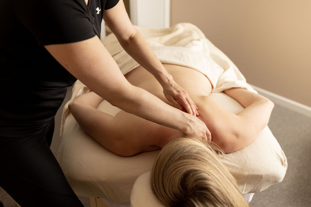 A woman receiving a swedish massage